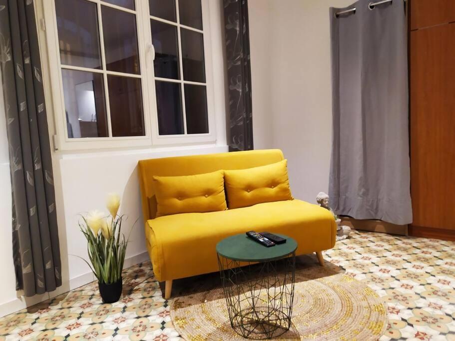 Charmant Studio Au Coeur De 卡西斯 外观 照片